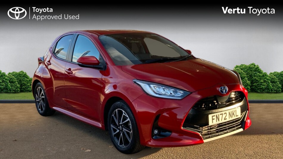 Toyota Yaris 1.5 Hybrid Design 5dr CVT Hybrid Hatchback